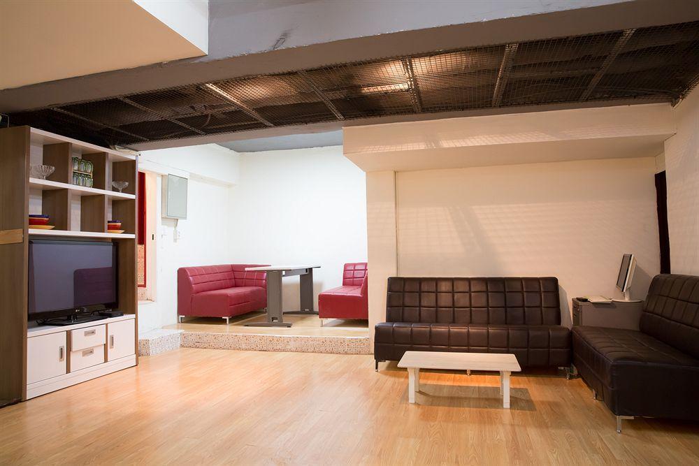 Gogo Apartment